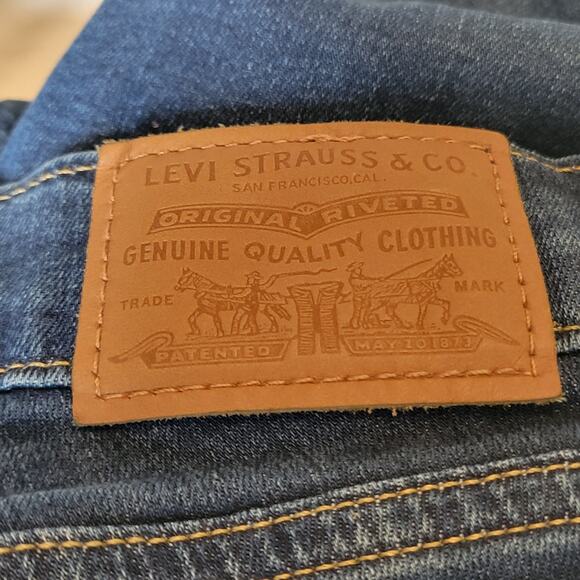 Levi's Premium Jeans Model 724 High Rise Straight Drop Size 25 Great Condition - Picture 5 of 11